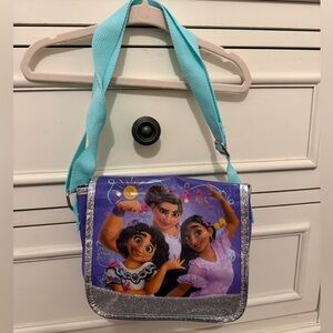 Encanto Crossbody Bag